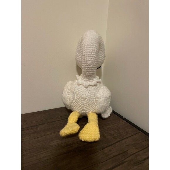 Handmade Crochet Amigurumi Swan‎ - Picture 2 of 4